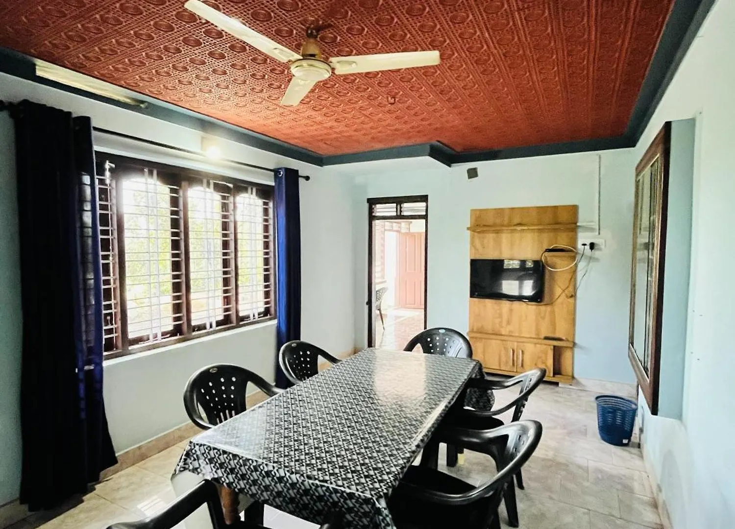 Sara'S Vintage Home Meenangadi Holiday home